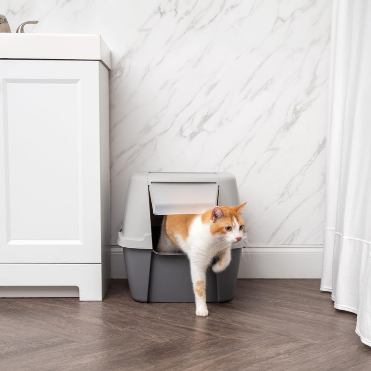 IRIS USA Cat Litter Box Large with Front Door Flap, Covered Enclosed Litter Box Enclosure with Scoop, Handle & Buckles for Portability & Privacy, Hidden Litter Pan, Navy