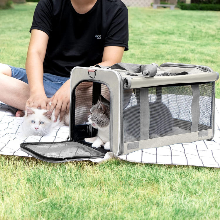 GAPZER Pet Carrier for Large Cats, Soft-Sided Cat Carrier for Medium Big Cats and Puppy up to 20lbs, Washable Dog Carrier Privacy Protection for Home Outdoor Travel