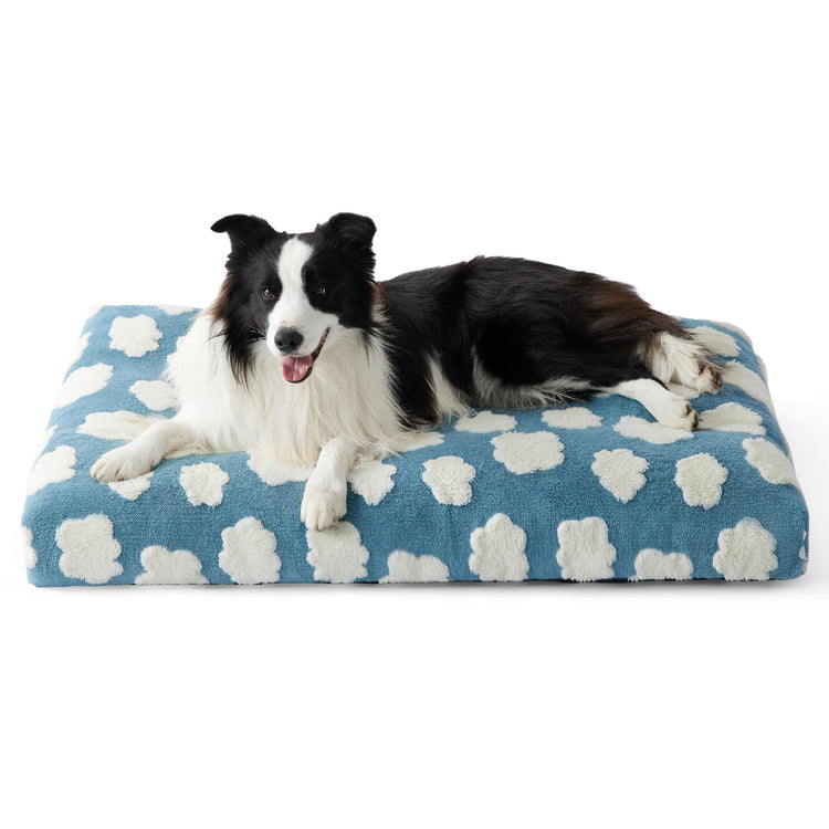LE SURE Dog Beds Medium Size-Thick Shredded Chopped Foam Pet Bed as Gift for Indoor with Removable Cover, Cute Modern Fuzzy Plush & Anti Slip Bottom, Green